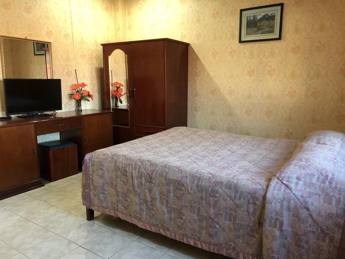 Thaveesinh Hotel Ban Houayxay Exterior foto